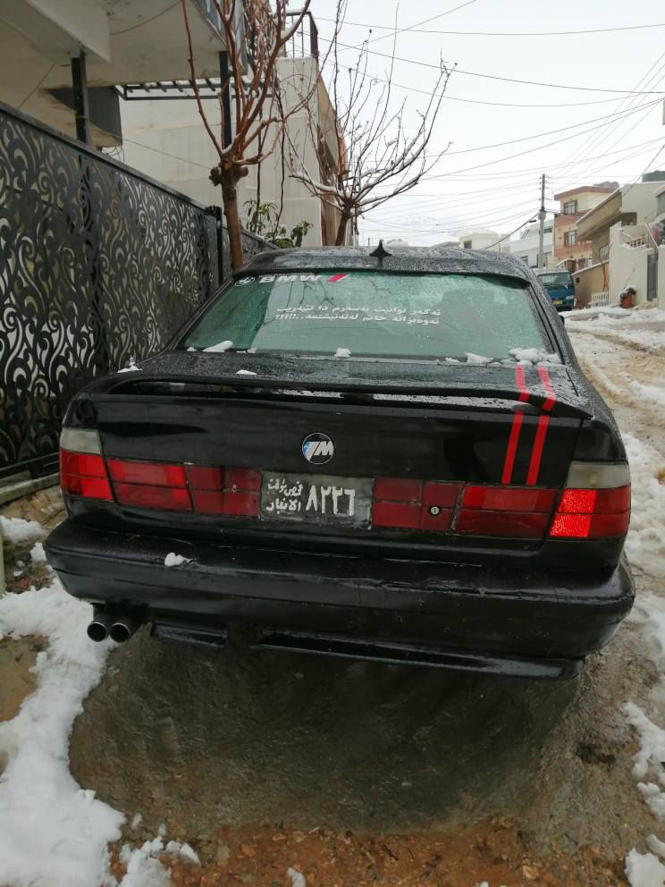 بی ئێم 520 1991
ئاڕمی سلێمانی 
چوارجام کارەبا
سڵاید
ویلا و تایەی موشەبەک لۆک
گێڕ و ماکینە بەشەرت 
کامل جوانکاری 
سعری 52 و گۆڕینەوە بە شاهینە
*********** السليمانية, العراق
