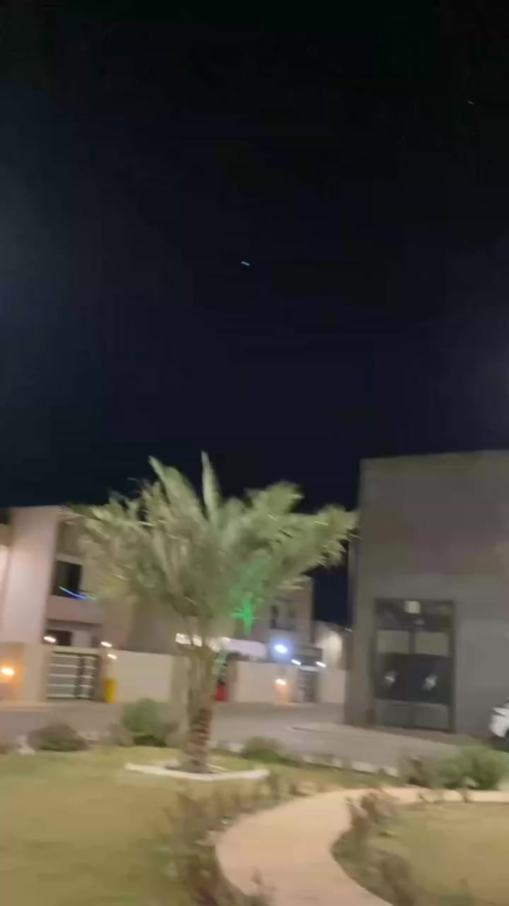 دراجه ماكس عدله بوشه 55 الدراجه شلعه ومعدل الدراجه حلوه ومرتبه مكاني كربلاء رقمي...*********** لوتي اطلع كبل 👍🏻
