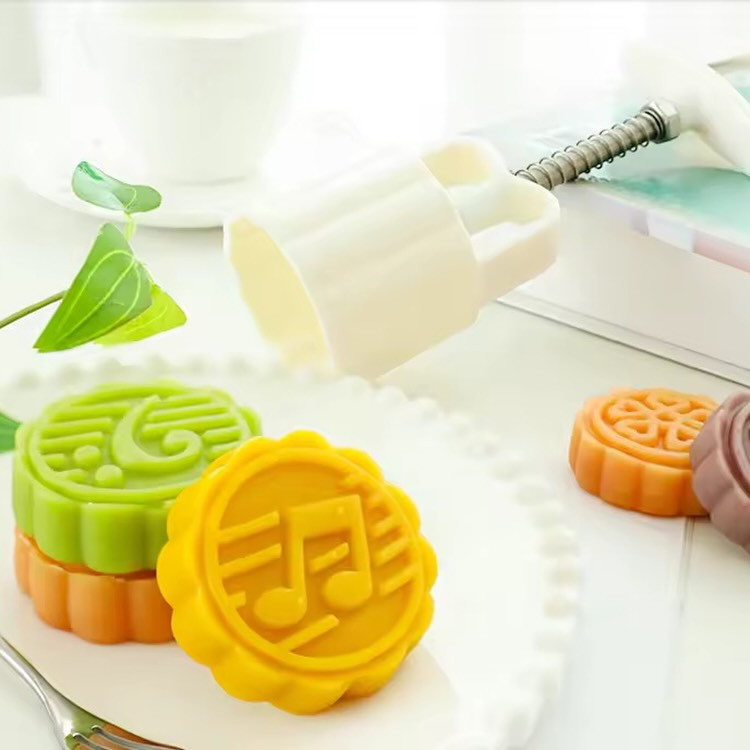 بيتك يحتاج لمسة
تعال لـ لمسة للأدوات المنزلية 💛
كلشي تحتاجه للبيت بمكان واحد!
🩶متوفر قالب الكليجة
🩶السعر1000 القطعة
قدور 🍲
صواني 🍽️
ترتيب وتنظيم 🧺
هدايا وأفكار حلوة 🎁

أسعار تنافس السوق 👌
وتوصيل داخل كربلاء وجميع المحافظات 🚚

📍 الهندية – شارع أبو جوعانة – مقابل مكتبة الودق
📞 ***********
📞 ***********

✨ بيتك يستاهل لمسة ✨

#لمسة #كربلاء #الهندية #ادوات_منزلية #عروض توصيل تجهيز_بيت
