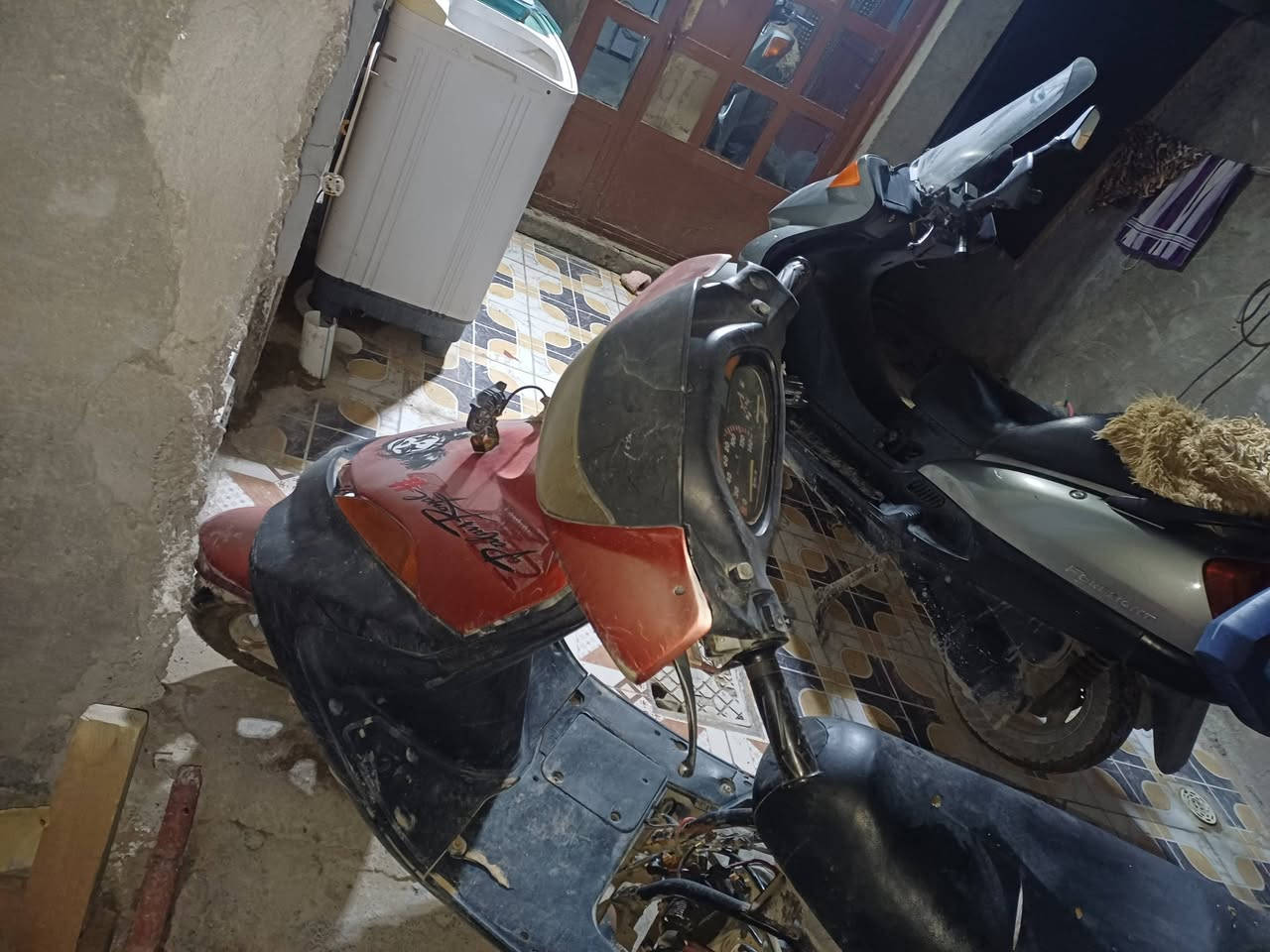 سلام عليكم دراجه فراشه شغاله نكره سلف وهندر كهربائيات شبه كامله عالي ناصي واشاير وهورن السعر 150 وبيه مجال مكاني بلقيس متواجد على الفيس


**إذا كنت صاحب هذا الإعلان وتريد حذفه لأي سبب، رجاءا أرسل رسالة إلى الدعم الفني**