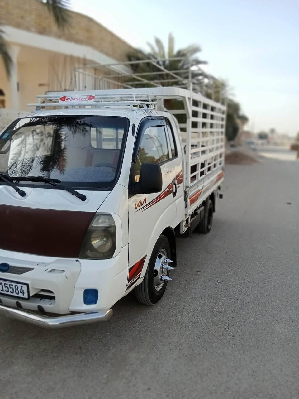 سلام عليكم ورحمة الله وبركاتة كيه فحل للبيع موديل 2014 رقم دياله نكليزي سنويه ل 30 مشروح وطني تخم تاير جديد ويل محور وستد 27 محجر تسكام مكينه وكير وشاصي كله مكفول تبريد تدفه شغال جاهزه ما تخسر عليها ولا الف  السعر 118 وبيها مجال مكاني واسط النعمانيه ***********
