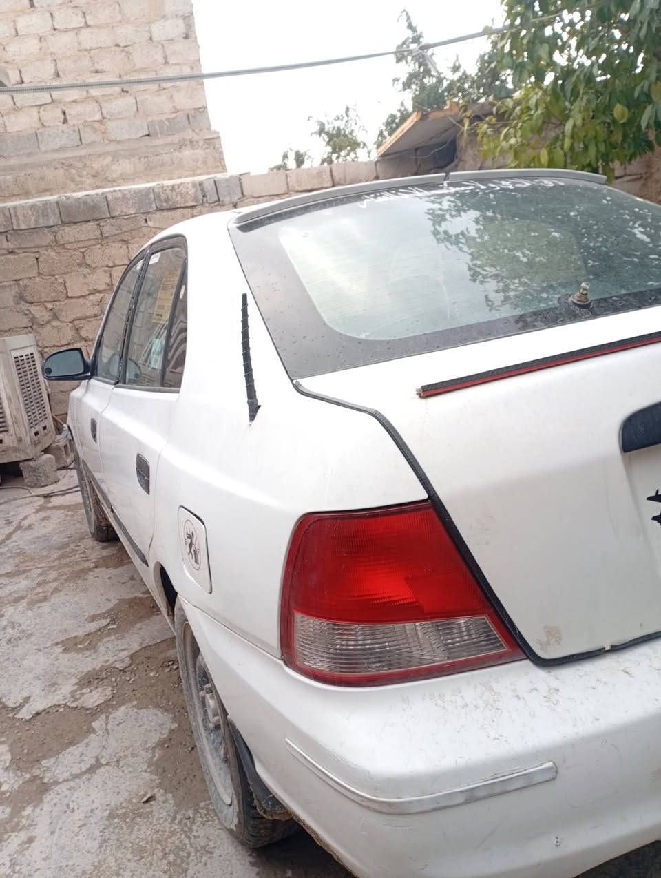 اكسنت للبيع 
موديل 2001 
سياره جاهز من كلشي كير ومحرك گرنتي 
 تبريد ثلج تدفئه نار داخله هزه قبل عشره ايام 
رقم بغداد وتحويل مباشر 
***********
‏‪0771 244 8599‬‏
