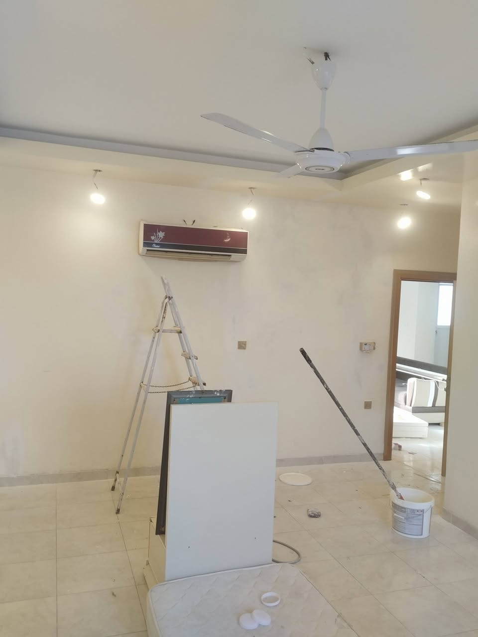 🏠 منهل للأصباغ والديكورات المنزلية – أربيل
🔹 أفضل خدمات صبغ المنازل والديكورات الداخلية والخارجية
🔹 تنفيذ احترافي بأحدث الألوان والتقنيات
🔹 فريق عمل متخصص وكفوء في التشطيبات واللمسات النهائية
📍 العنوان: أربيل –
📞 للتواصل:
📱 واتساب :(***********)
🌐 خدماتنا:
✔️ أصباغ داخلية وخارجية
✔️ ديكورات جبس بورد
✔️ ورق جدران
✔️ طلاء مودرن
✔️ تشطيب شامل للمنازل
✔️ صبغ الاسطح الي تسرب مياه 
💡 احصل على استشارة مجانية + عروض خاصة لفترة 

*ملاحظه: هناك خصم لعازل الاسطح المانع لرطوبه 

🎨 أصباغ عالية الجودة
🏡 ديكورات داخلية وخارجية
🛠️ فريق محترف وسريع التنفيذ
🎯 أسعار منافسة + ضمان عمل
