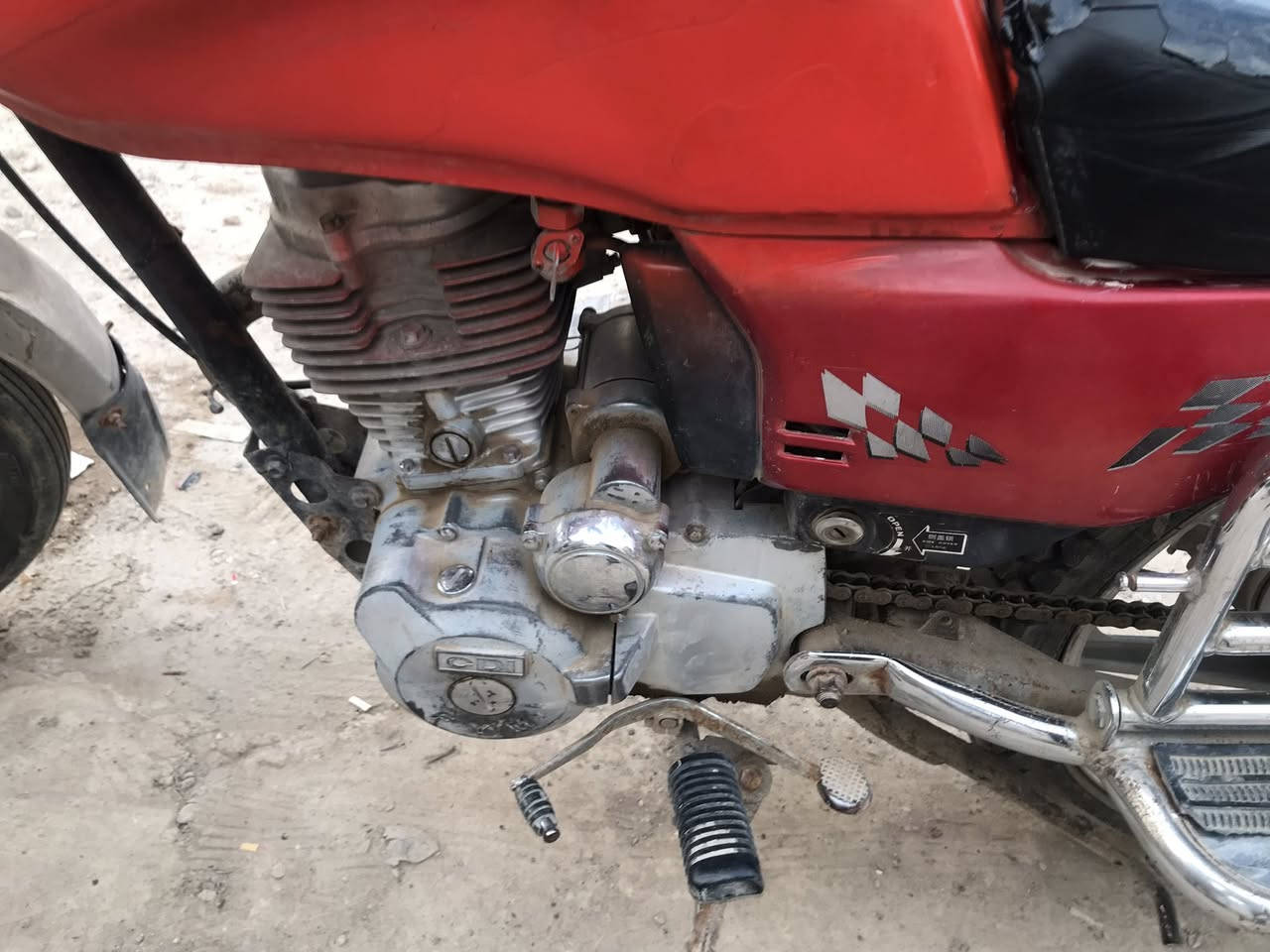 دراجه للبيع اوراق ماكو مكفوله سرقه دراجه خير من لله محرك فول السعر ٣٥٠او بيه مجال ***********مكان الخالص
