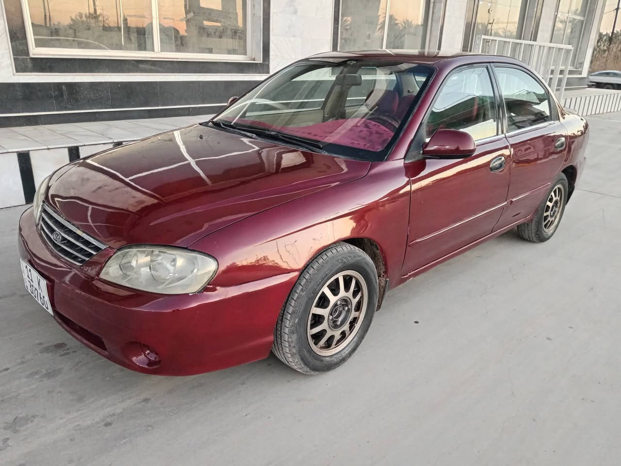 السلام عليكم كيه سبكتره للبيع موديل 2002 رقم بغداد دولي سنويه لل28 كير اوتو مكينه 2000 مكينه وگير مكفولات شادهن بيدي بعدهن بل ضمان صار 15 يوم من شديتهة  تخم تاير جديد مكفولة كفالة عامة من الضربة فقط صبغ سياره جاهزه مكاني واسط الصويرة  السعر  53 وبيه مجال بسيط          *********** ***********
