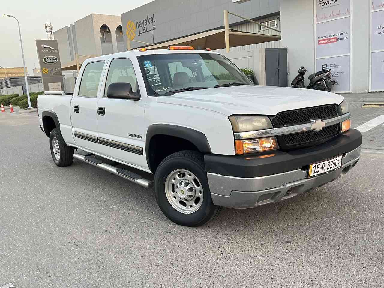 سلام عليكم سلفرادو مديل 2003 مكفوله من الضربه وتبديل ولكص ونقل جثه ولعيب الشرعي رقم لانبار انكليزي مشروع وطني سنويه مجدد 30 تحويل ثاني يوم مكينه 6100 كير 1000 جدد تخم تاير حداديه جديده تبريد ثلج السياره جاهزه من كلشي السعر 110 رقم الهاتف *********** العنوان البصره
