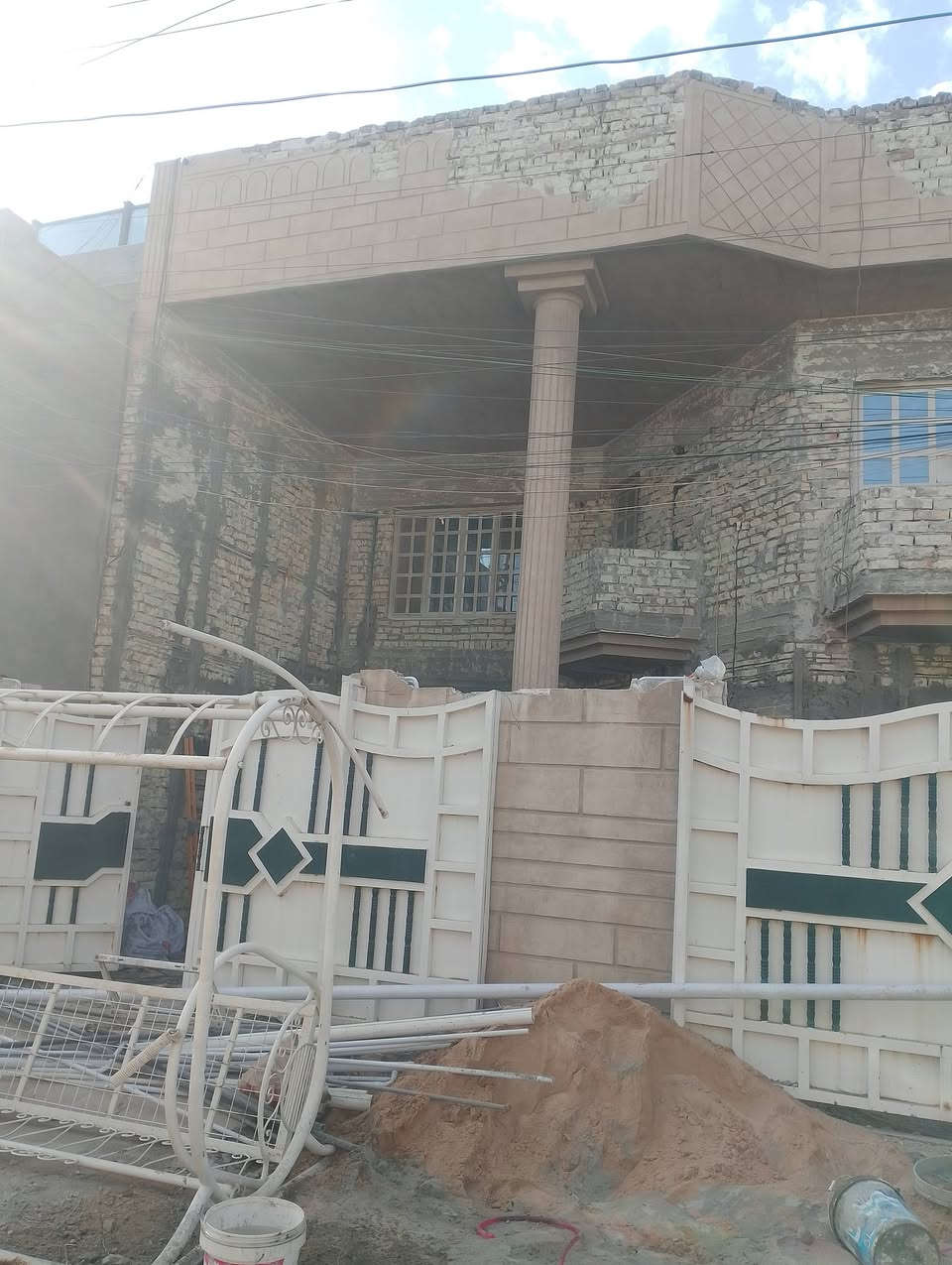 خلفه واجهيات بلتقسيط كرسته وعمل او بس عمل حسب التفاق شقل هندسي واحدث الموديلات شقل درجه اولى ***********
