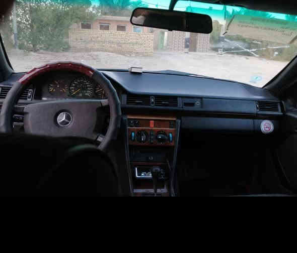 مارسدس دب محرك vvti 3000 فيشه وبطل موديل ٨٩ رقم ذي قار سنوية لغاية ٢٦-٩-٢٠٢٦ كير ومحرك واصوليات شرط ومنظومة تبريد كامله فقط غاز غرفة كهرباء كل كهربائياتها شغاله مع الفتحه بيها قاعده الدبل اليمين الامامية مع فطر اسفل نفس القاعده بالبرانكيت السيارة مثل ما بالصور  سعر ٥٥ رقم ***********
