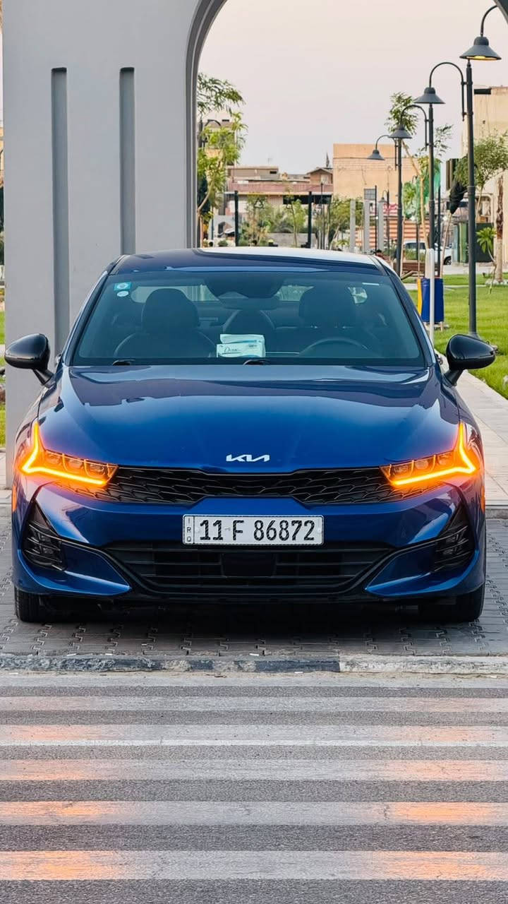 السلام عليكم K5 GT Line
موديل 2023
محرك 1600 تيربو 
تبديل (بابتين وصبغ بداير) 
بجم كبس 
جيتي لاين فول عدا البنوراما 
مواصفات جلد 
كامره شاشه  بصمه  تشغيل عن بعد _ ويل كب  
تحكمات  حساسات  رادارات _ شاشه كبير 
انظمه قياده  مثبت سرعه  مانع انزلاق _ مانع انحدار 
      السعر 165$
مكان بغداد شارع فلسطين 
رقم الهاتف :***********
