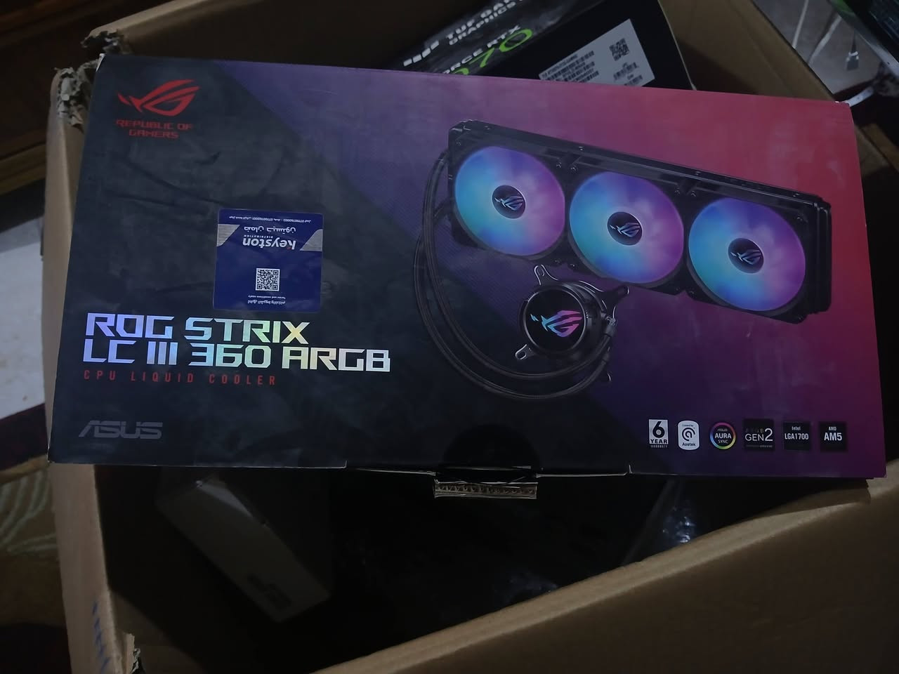 PROCESSOR. RYZEN 7800X3D TRY
MOTHERBOARD. ASUS PRIME B650 PLUS WIFI 

CARD. ASUS TUF RTX 5070 12GB OC

MEMORY. DDR5 T-FORCE DELTA RGB  2×16 (32) 6000MHZ CL38 BLACK

STORAGE. SN7100 1TB 7250 MB/S 

POWER SUPPLY. SEGOTEP 750W GOLD 

COOLING. ASUS ROG STRIX LC III 360 ARGB BLACK

CASE. SAMA NEVIEW BLACK

سعر 2.400.000


**إذا كنت صاحب هذا الإعلان وتريد حذفه لأي سبب، رجاءا أرسل رسالة إلى الدعم الفني**