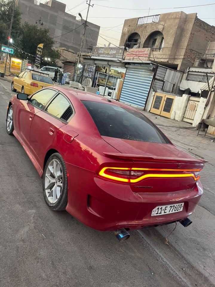 جارجر 15 sxt محدث كت كامل Gt
سيارة صبغ 5 قطع فقط 
السعر 155 وبي مجال وماكو هيج سعر 
كير مكينة صدر كفالة عامة 
شاشة كبيرة شفتات ستيرن حساس خلفي كشنات حضن
مكاني بغداد***********
