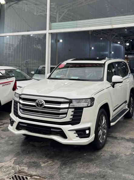 {.. ♥️✅ مجموعه الملك لتجاره السيارات ♥️..}

  ‼️🔥🩵العروض يمنا وبس الاسعار نار حصريآ 🩵🔥

 ‼️خاضعه للضمان والصيانه ساس 4 سنوات و 80الف
                       16 تبديله دهن مجانيه  

🚗النوع:تويوتا لاندكروز 2025  و الفئات المذكوره ⬇️⬇️                     

       🩵🔥 متوفر بالون الابيض و الاسود 🔥🩵
                           جميع السيارات 
  ✅الاصدار الجديد البصمه العاليه والشاشه الجديده 
1️⃣الفئه :• GXR LlMTED.SS Black EDITION فول 1/1

2️⃣الفئه :• GXR LlMTED.SS فول 1/1

3️⃣ الفئه :•GXR ٣ شاشات تطبيق 1/1 موصفات جديده 
             
  6رادارات و 6 كامرات  ابو الدات اماميه وخلفيه. 1/1 

                            ⛔️ رقم بغداد ⛔️
                 💐السعر شامل اللوحات المروريه 
                      . ملاحظه : البيع كاش فقط 

العنوان⬅️بغداد⬅️الكريعات⬅️نهايه شارع المعارض⬅️

📱للاستفسار📱 الاتصال على الارقام التاليه : 

 ☎️ ***********

☎️***********

      🔥🌟الاسعار دائما يم مجموعه الملك نار🌟🔥

—————————————————
