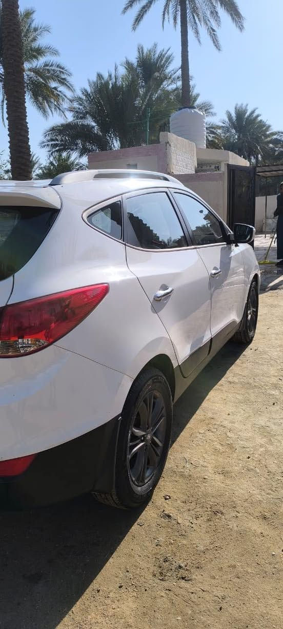 السلام عليكم ورحمة الله وبركاته 
للبيع فقط - مكلف بالنشر - مكلف بالنشر 

توسان خليجي 2015 بابل بسمي تحويل ثاني يوم 
السياره كفاله عامه من الدعاميه للدعاميه ، السياره فول مواصفات 
حسب مواصفات موديله 
ويل كب كروب
شاشه وكاميرا 
تحكم جهتين 
اربع دسك 
داخل لونين 
تختم تاير 
حدايه جديده 
مكان السياره بابل - قرب جامعة بابل 
السعر المطلوب 160 ورقه 
وبيه مجال حك الجيه 
تفاصيل اكثر 👇👇
‭٠٧٧١ ١٩٥ ٢١٩٢
