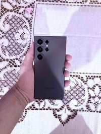 للبيع سامسونك s24 الترا لون اسود نضافه ١٠٠/١٠٠ شخط مابي ذاكره ٢٥٦ سعر ...