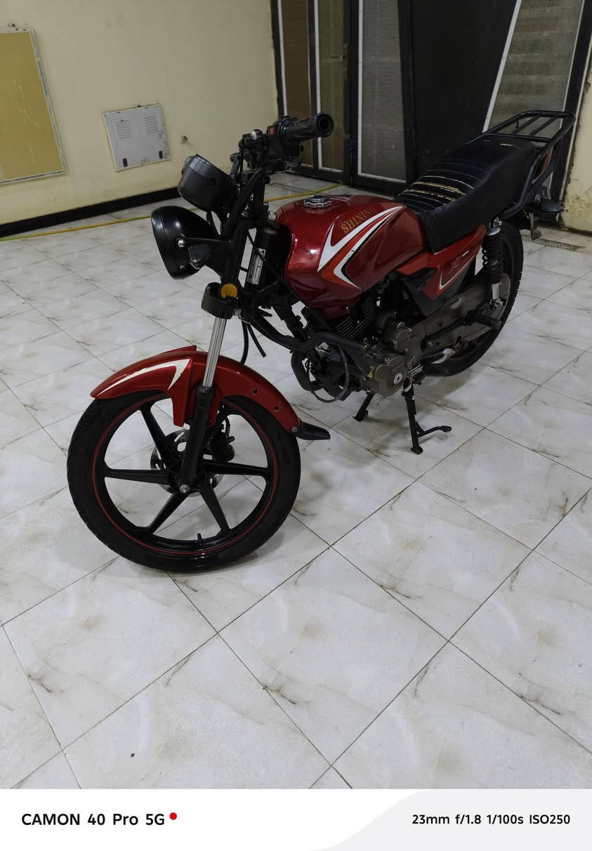 السلام عليكم دراجه موديل 2023( شنك) دراجه كفاله محرك مامفتوح رقم بسمي سنويه ل 2030 مكاني ديوانية الاسكان مامتواجد ع فيس ***********
