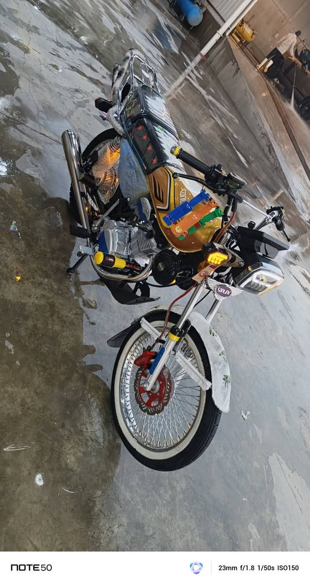 سلام عليكم
اربعه كير
 موديل
2025
سولنك
لون مشمشي
أربع نمر 
✈️
***********
خاص موجود
امراوس بس مو لبيع امراوس شعندك دراجه نزل
