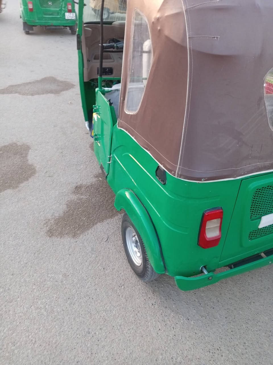 سلام عليكم تكتك البيع 22 كفاله رقم ذي قار مكان دوايه خابر وتدلل *********** سعر 8300
