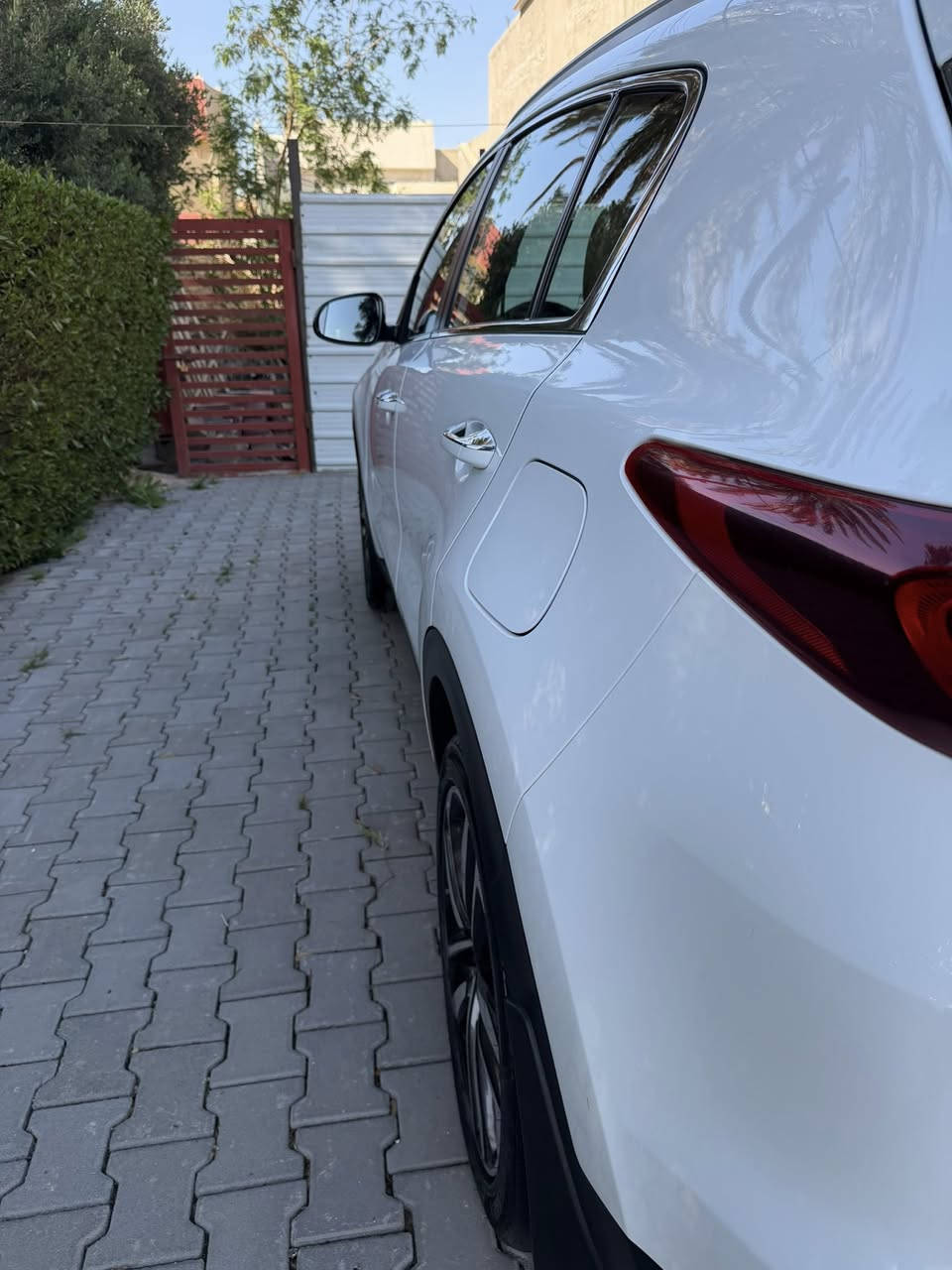 سلام عليكم كيا سبورتج 2021 سيارة جديد بوضع الشركة اب اسمي رقم سلمانية تحويل وكال نص فول معروفة موصفاتها تخم تاير جديد بدون صبغ بدون رصعة ماشية 70 الف مكاني بغداد حي جامعة السعر 208 ورقة وبيه مجال بسيط ***********
