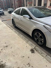 ازيرا ٢٠١٤ • V6 ٣ • رقم أربيل