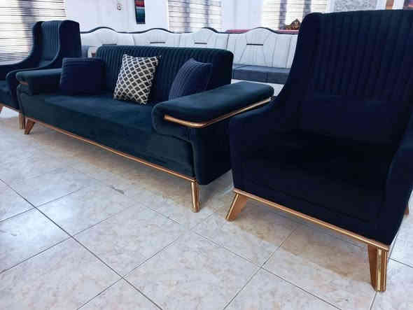 تخم تركي سرير 7 مقاعد السعر 600
ديوانيه مجمع الزيتون
***********
