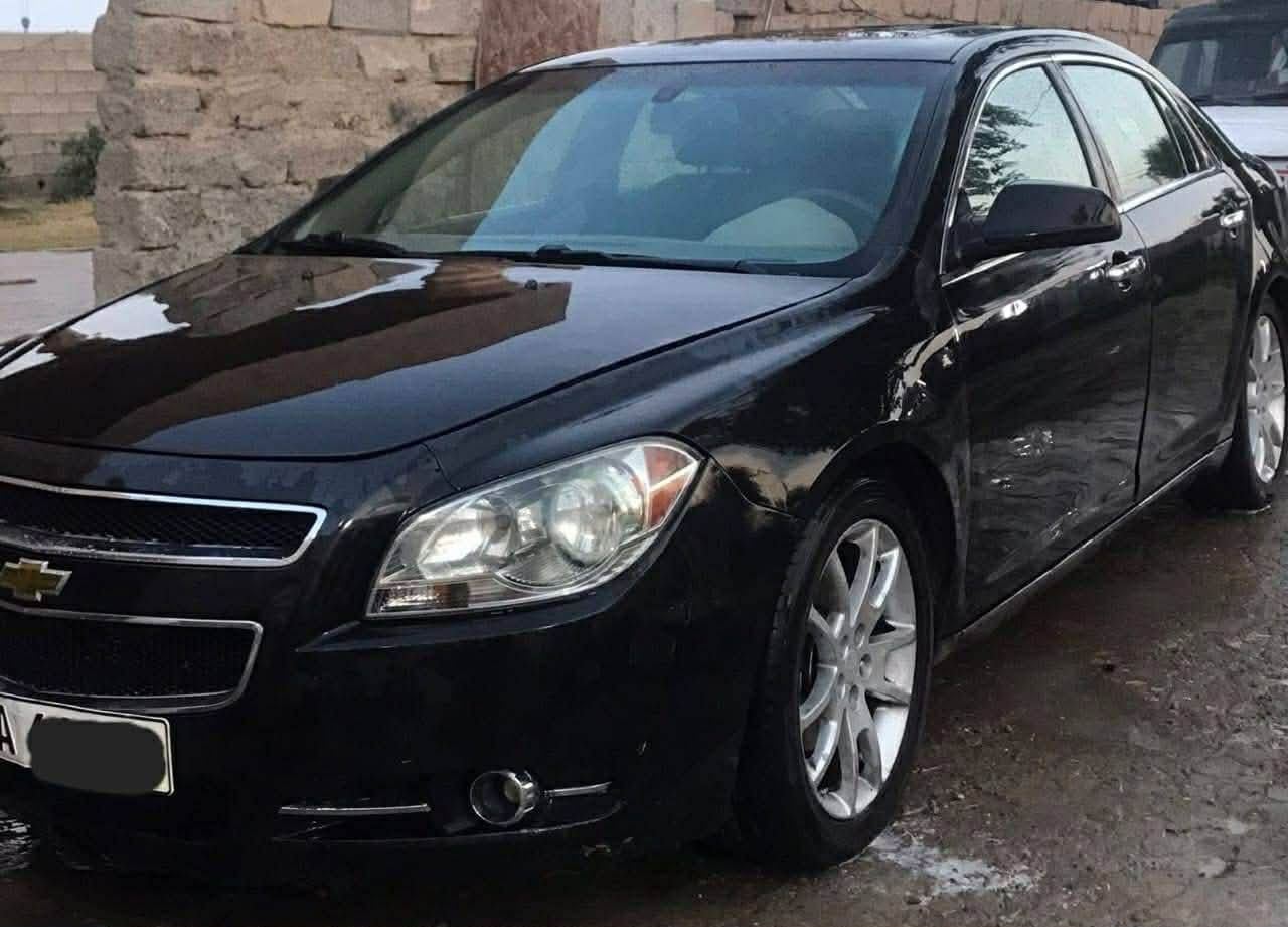 السلام عليكم ماليبو موديل 8فول موصفات فتحه سقف محرك 6سنويتها ماصاقطه ما عليه شارت حجز ولا غرامات راعيها يداور بيع بدون مداور تتكفل بل سرقه ول عشائر سعر 45رقمي بي وتساب***********
