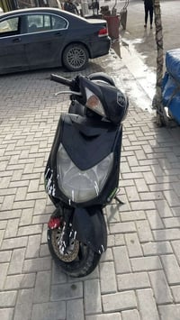 دراجه سكنس يوماها فحل كابريتر الدراجه كلش حلوه وكلها شغاله نكره سلف كه...