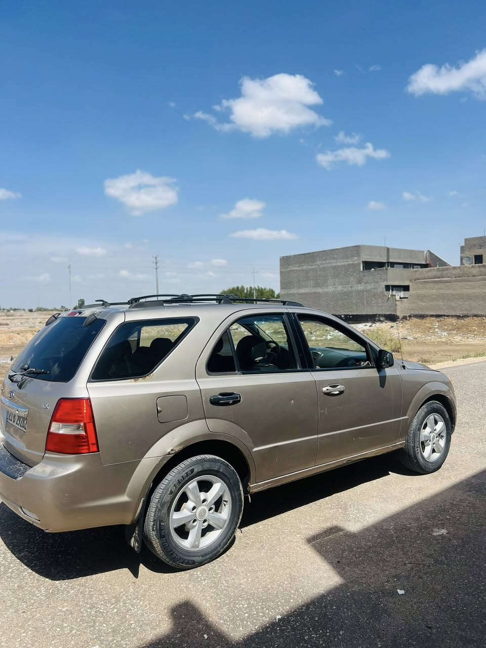 سلام عليكم سورنتو2007كير ومحرك وحداديه كفاله محرك6سلندر المرغوب السياره كلش جديده بيها جاملغ امامي صبغ فقط فقط كلير 
السعر85وبيها مجال 
الاتصال***********
مامتواجد بلخاص 👆👆
مواصفات السياره 
نص فول غني عن التعريف
