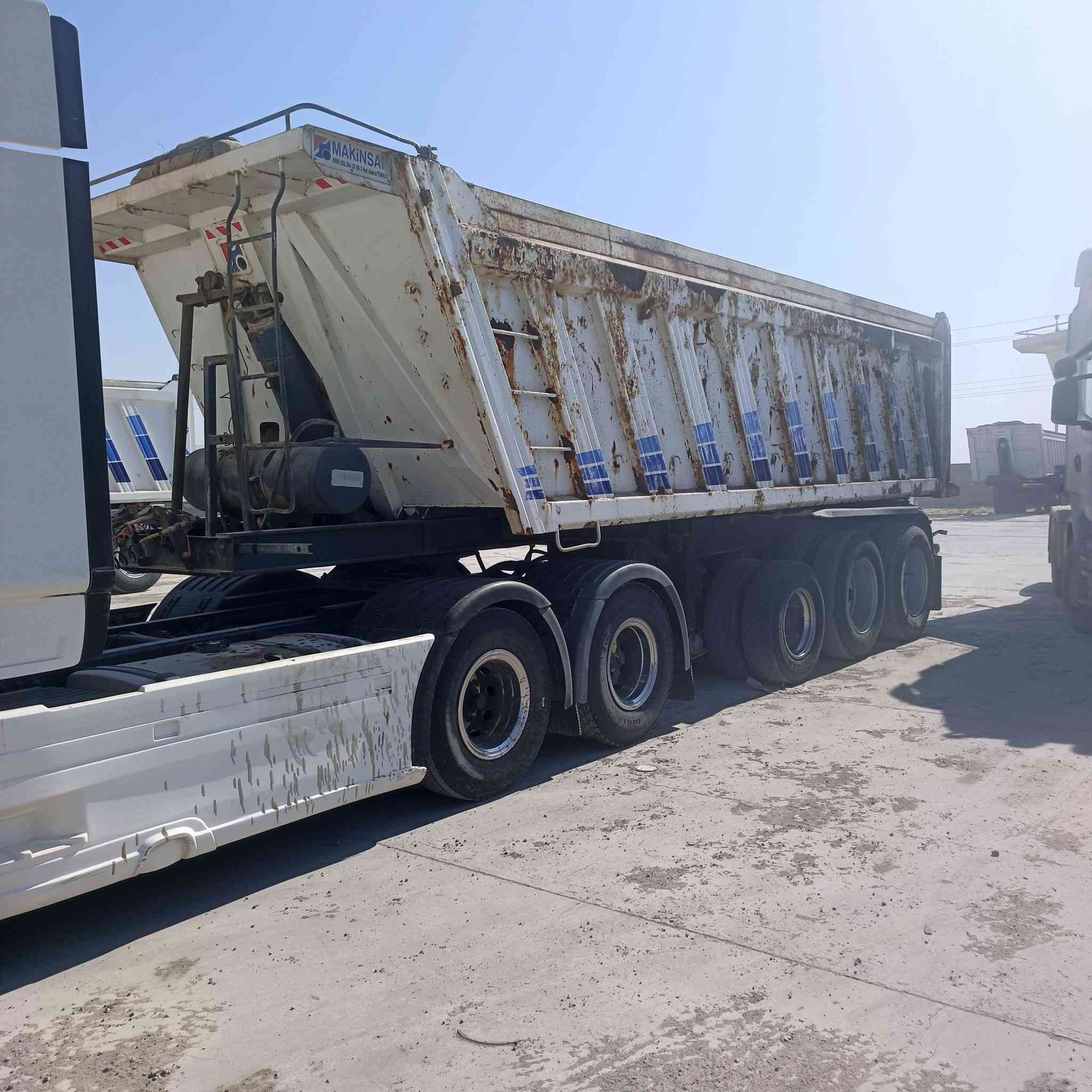 سلام عليكم عربانة ماك نيسان البيع مديل 14
27 متر بلاد تخم تاير 24 حدادية كلهة جديدة
سعر180 و بيهة مجال ستفسار تصال
***********
***********
