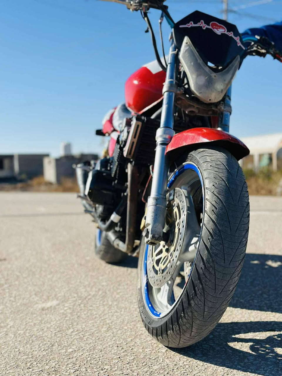 سي بي فور موديل ا2000 اوراق محرك ما مفتوح السعر مليون 300 مكاني شطره رقم الهاتف مراوس بنامه وفرق عادي***********
