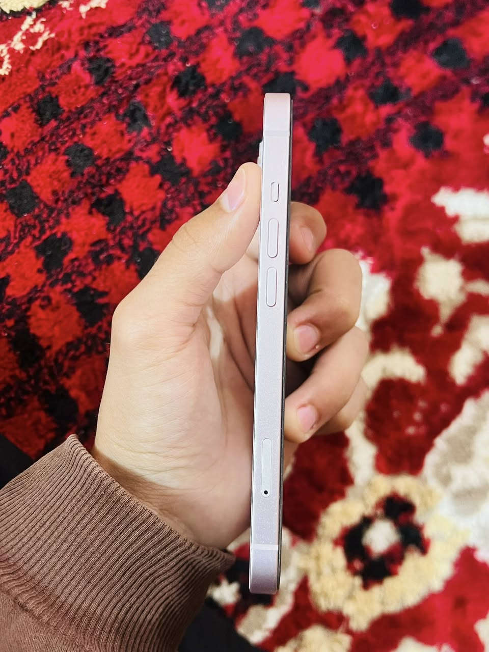 السلام عليكم
ايفون 13 عادي 
اللون وردي🩷
شرق اوسط ماستر AA/A
ذ128 ب88
مگفول ما مستبدل اي قطعه 
شاصية نضيف ما بي ولا شخطة
نموذج M 
السعر خاص


**إذا كنت صاحب هذا الإعلان وتريد حذفه لأي سبب، رجاءا أرسل رسالة إلى الدعم الفني**