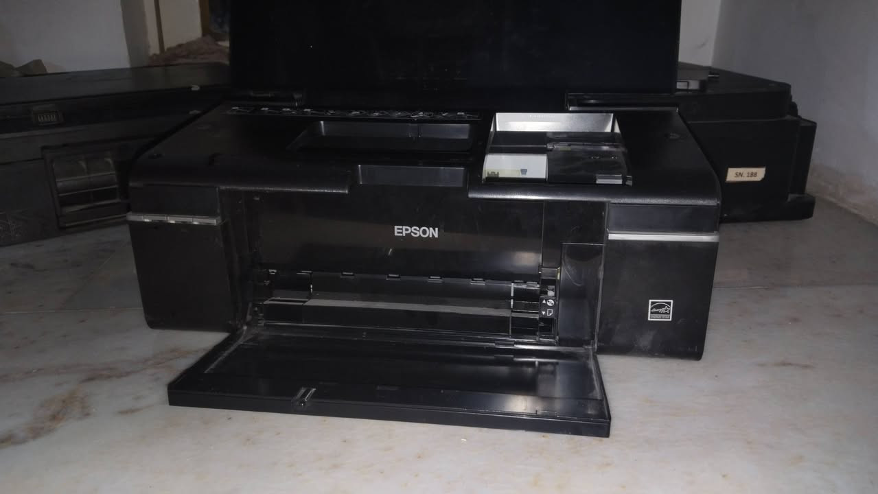 السلام متوفر طابعه ابسون نوع T50 مستعمله قليل قديمه شغاله ماتدعم حقن  ب35 وبيها مجال للشراي ماكو توصيل


**إذا كنت صاحب هذا الإعلان وتريد حذفه لأي سبب، رجاءا أرسل رسالة إلى الدعم الفني**