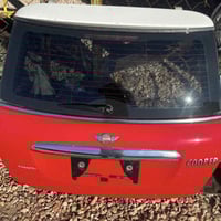 جامه خلفيه • قطع غيار