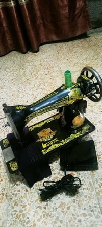 فراشة  تخيط جميع الاقمشة مع توصيل 45 07502082909) 07768882491