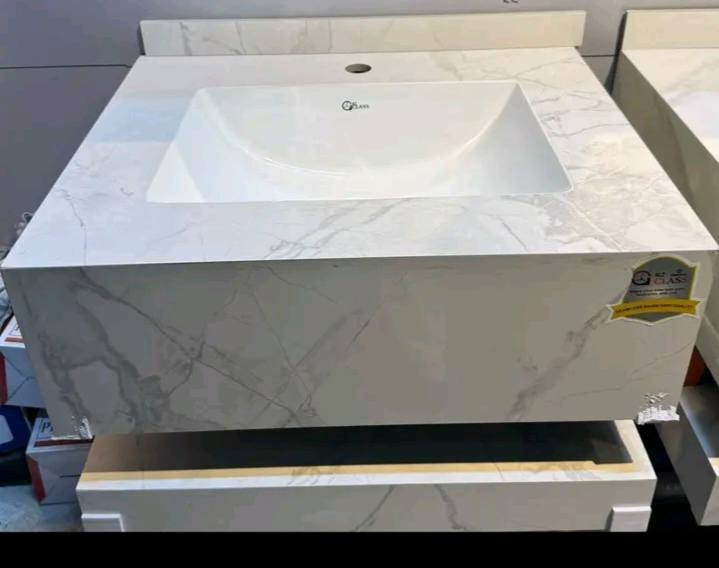 مغاسل بورسلين تعليك تجي هية والمراية اليد بسعر ٨٠الف كمية محدودة ماكو توصيل


**إذا كنت صاحب هذا الإعلان وتريد حذفه لأي سبب، رجاءا أرسل رسالة إلى الدعم الفني**