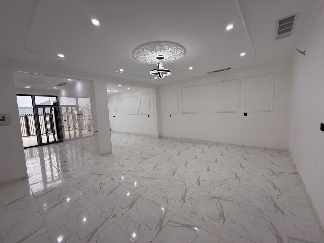 منزلين للبيع في منطقة 8حساروك قريب على شارع كورنيش
بمساحة 125متر+125متر
كل بيت يتكون من 
4غرف نوم 
استقبال 
صاله 
مطبخ
للستفسار اكتر:-***********_***********
كود 6و90
6و90
#بيع_و_شراء_عقارات_مقاولات_ #كوردستان_العراق_اربيل_دهوك_زاخۆ #بسعرمناسب_جدا #الشعب_الصيني_ماله_حل😂😂 #مشاهير_تيك_توك
