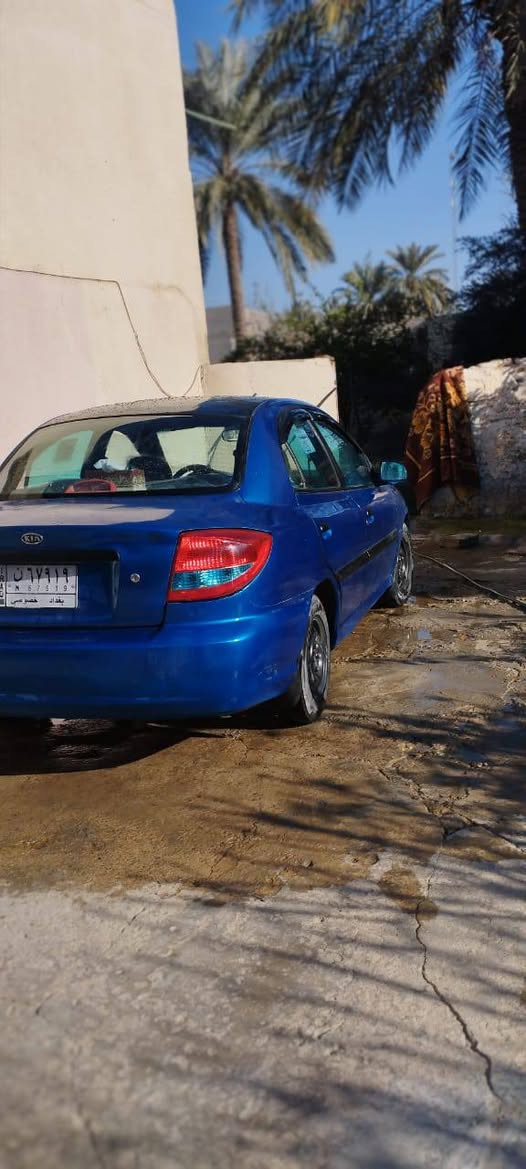 سلام عليكم كيا ريو 2004سياره نضيفه كلشي او جاهز على اخر حبايه ما عدا التبريد ما يشتغل وسياره من كلشي جاهزه اشغل او تطلع على فحص مكاني حله بابل سياره سعره ب40ورقه او بيه مجال بسيط حك الجيه اتصال بل رقم ***********
