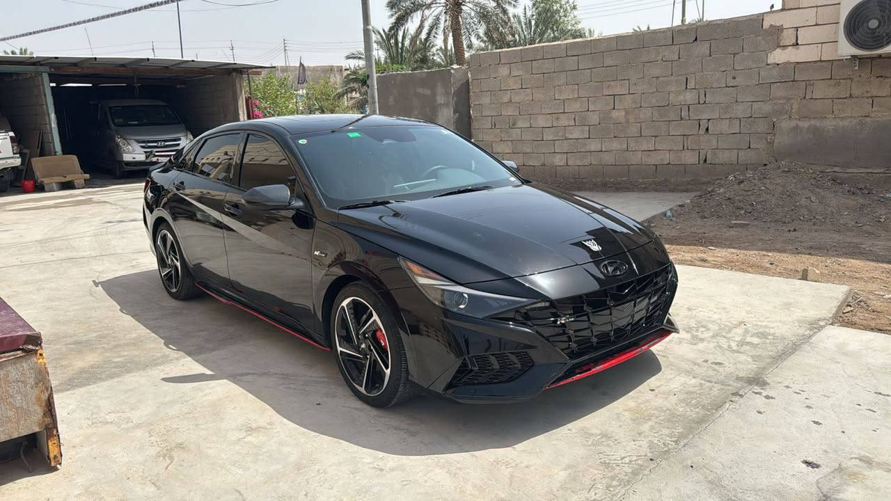 سلام عليكم  
سوناتا ان لاين فول مواصفات 
محرك1600تيربو ماشيه20حره بدون رقم تقرير غرق شرط الفحص كفاله من كلشي برغي مامبدل بيه
المنفيس بسمنه فتحه عينه ليزريه فول تحكمات راردات 360درجه  موديل 23
***********
