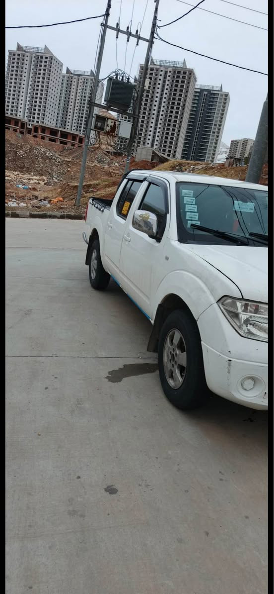 ناڤارا ٢٠١٤ سەیارەیەیكی تابڵیت پاك و جوانە مەكینەی بەتەیە زۆر بە هەڵمەتە گیڕ ئۆتۆماتیكە چوار تەیەی لۆك عەسڵی پاتری لۆك ڕۆنی تازەیە هەموو گیانی بەشەر بەناو ناكریت خرامەوئەوەلیات بەشەرت مووس بڕانەوە بەشەرت زۆر پاكە ماڵی دۆستە سەعری ٦٥ وەرەقە و مەعامەلەی برایانە 
***********  
سلیمانی السليمانية, العراق
