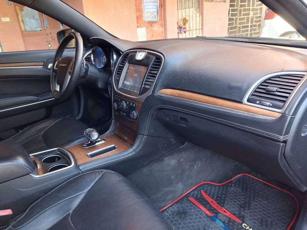 اوباما 2014 خليجي مكينة 3600 فول مواصفات للاخير اعلى فئة بلاتينيوم بانوراما بصمة حساسات خلفية وامامية رادارت جانبية اشاير مري خزن ميموري زراك لايت كلاص حار بارد كشنات تبريد تدفئة تبريد ثلج تخم تاير جاهزة للاخير (ادوات كصة وحدة) السعر 65 عنوان بغداد للاتصال ***********
