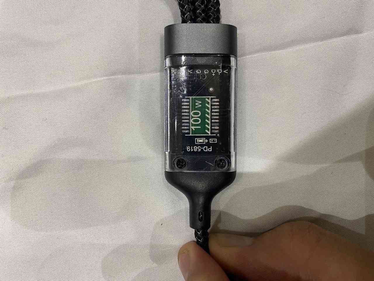 كيبل ثلاثي ايفون واندرويد وتايب سي
شاحن سريع ١٠٠ واط ثلاث رؤس السعر ٥ ألف


**إذا كنت صاحب هذا الإعلان وتريد حذفه لأي سبب، رجاءا أرسل رسالة إلى الدعم الفني**