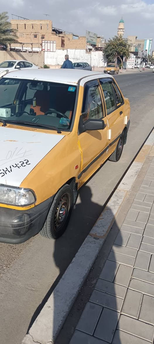 موديل 12 رقم جديد وسنويه 2031 بأسمي تبريد وتدفئه ومكينه وكير وكهربائيات كلها جيده وشغاله ومكفوله سياره بيها ملاحضات موضحه بلصوره شواصي نضيفه ومابيهن شي تخم تاير وسياره وين ما تريد روح بيها *********** وبي واتساب
