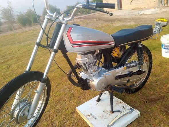 سلام عليكم دراجه للبيع تعمير24مفتوحه ولفات كلك مكفوله 
#سعر450قفل قفل #مكان غراف جماعت400لا تعبق رجاء ***********
