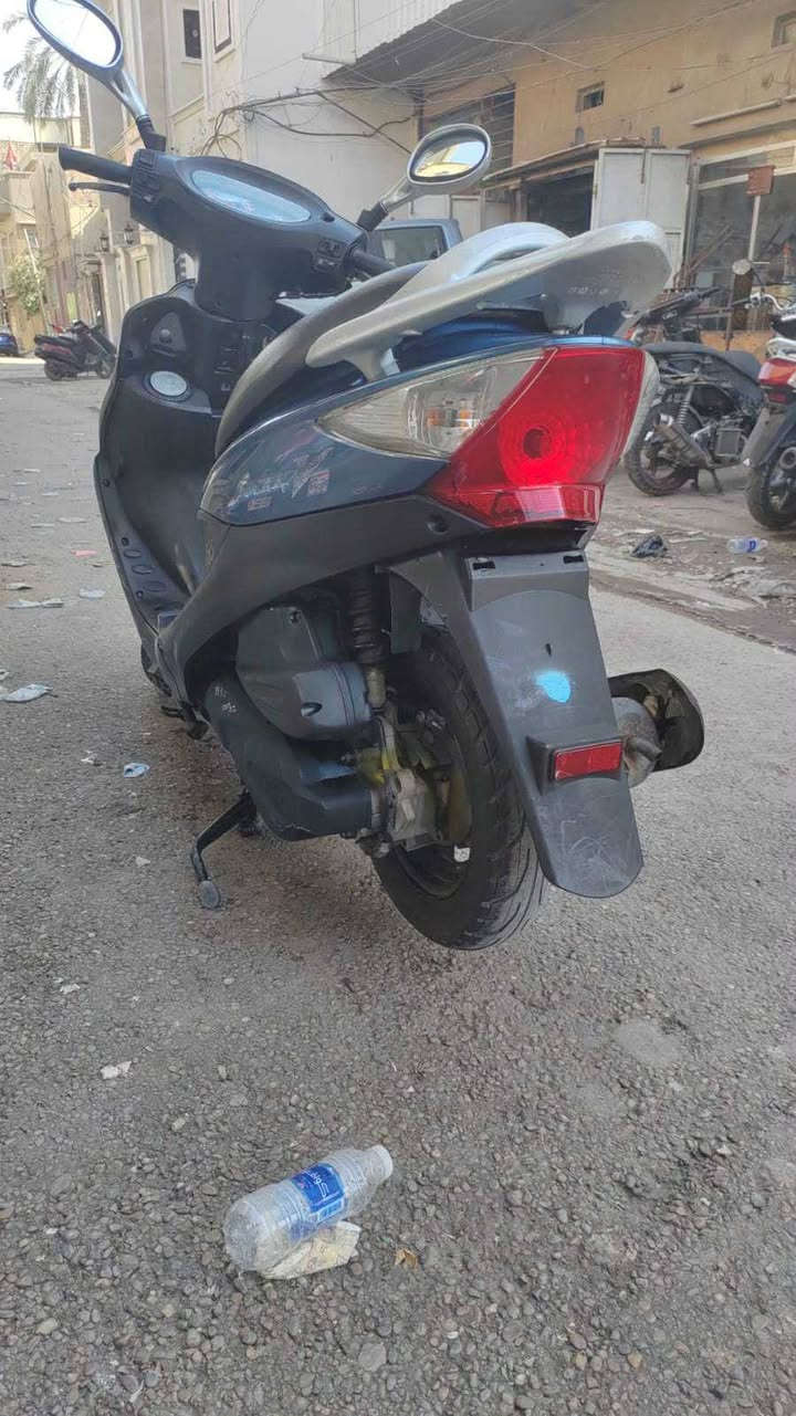 السلام عليكم دراجه كامكو  سرعتها١٤٠ للبيع الدراجه مكينه مكفول شلعه معدل الدراجه بنضافه الصور للبيع السعر ٦٥٠٠بيهه مجال المكان بغداد الامين .الدراجه ما مشيه مال رنبه بعدها.الرقم *********** متوفر وتساب
