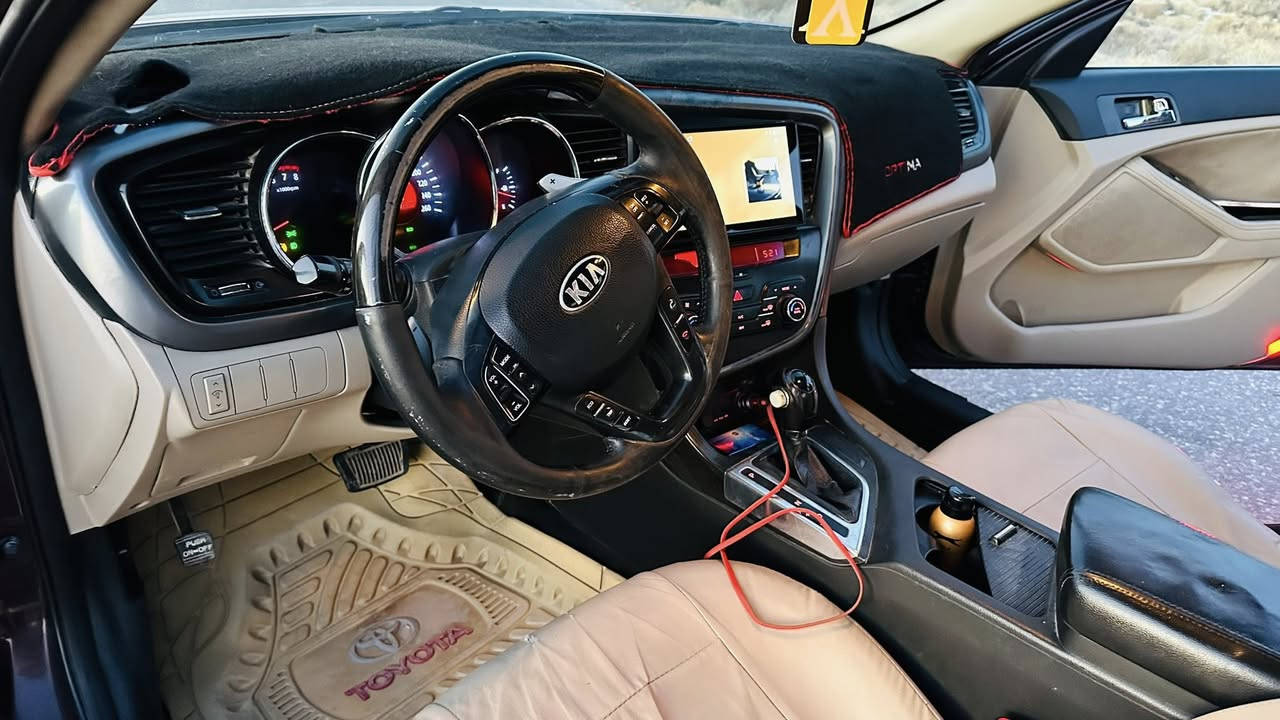 اوبتما 2012 خليجي
فول مواصفات vip
•فتحه قطعتين 
•بصمه تشغيل وابواب وجنطه 
* ترحيب
* تبريد مناخين منفصل و قطعتين
* ⁠ كشنات جلد فول كهرباء وخزن
* ⁠دوشمه جلد
* ⁠مري اشاره وشفط
* ⁠لايت لد نهاري
* ⁠بك لايت لد
* ⁠تايرات 18 تخم جديد
* ⁠مكينة 2400 دوووووش
* ⁠بيها بنيد مصبوغ وجاملغ تبديل نفس اللون
مكان الاسكندرية السعر 125$ 
***********
