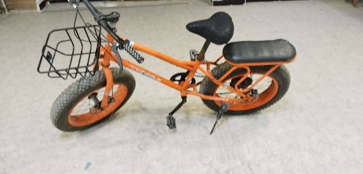 للبيع بغداد جسر اديالة القديم للتواصل *********** او خاص
