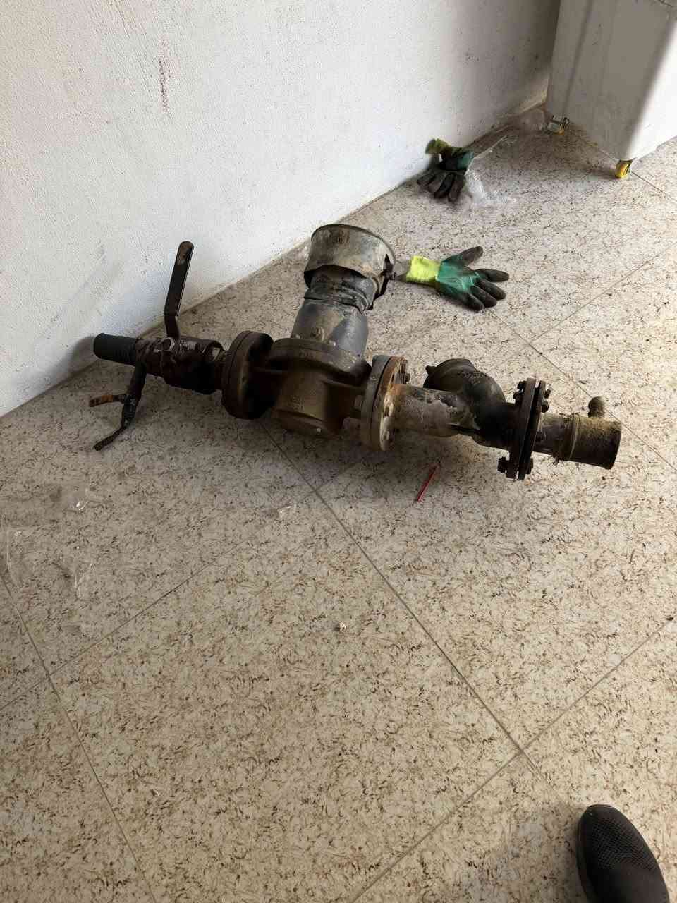 للبيع
عداد  مال كازوايل بعدها جديد بيدون عيب شرط 
بۆ فرۆشتن  عداد کامل  به شرت  به بێ عیب. زۆر پاکه 
به س ئیش گازی پێ کراوە 

***********
***********
