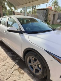 كيا K4 • K4 ابيض • سيارة K4 • كيا محرك 2000 • K4 بصمة • K4 تشغيل عن بع...