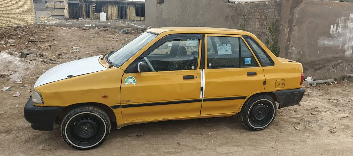 السلام عليكم سياره سايبه البيع موديل ٢٠١٠ سنويه صاقطه بل ٢٠١٩ هياء ٢٠٠ مطلوبه عله المشتري مكينه بيه خيط بخار سياره شغاله وي نقص ما بيه شرط التحويل تخم تير خط ابيض سياره حلوه رقمي  ‏‪***********‬‏ السعر ١٥ وبيه مجال
