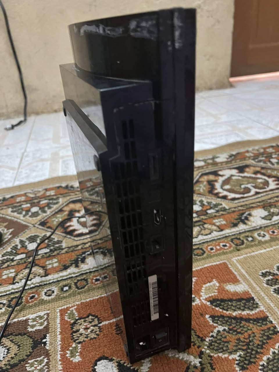السلام عليكم 
بلي 3 نظيف حاله جيده فات مع جوستك أصليه وهارد خزن 512  لعبه بيس سيارات طوبه 13 و18 هواي ألعاب درايفر مهكرة هارد بيه سبعين لعبه ألسعر 100ألف 
#تواصل_خاص مكاني ألنجف حي ألسلام


**إذا كنت صاحب هذا الإعلان وتريد حذفه لأي سبب، رجاءا أرسل رسالة إلى الدعم الفني**