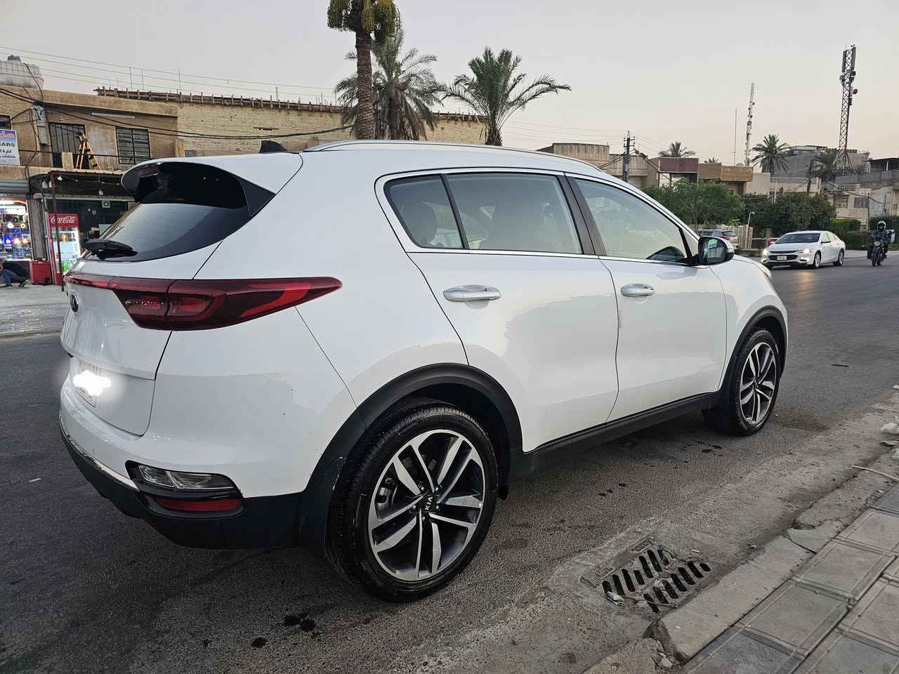 السلام عليكم ...
خليجي 2020 بانوراما حساسات امامي خلفي كاميرا تخم تاير جديد السيارة جديدة و بالحقيقة احلى من الصور  

 استخدام بيت بيها بارد سبب اهل الدراجات ماشية قريب 58 الف كم 
مكان السيارة بغداد
للبيع 190ورقة بيها مجال بسيط و رجاءا  الجادين فقط 

 شكرا التواصل عل الخاص


**إذا كنت صاحب هذا الإعلان وتريد حذفه لأي سبب، رجاءا أرسل رسالة إلى الدعم الفني**